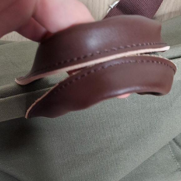 Line Of Trade Olive Green Canvas Men's Bag - Picture 13 of 14